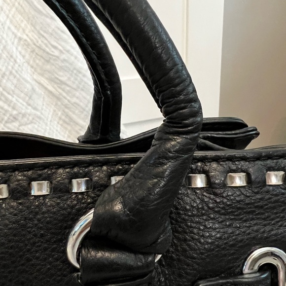 Michael Kors Hamilton with Saffiano Leather, SHW and Accents - Picture 10 of 10